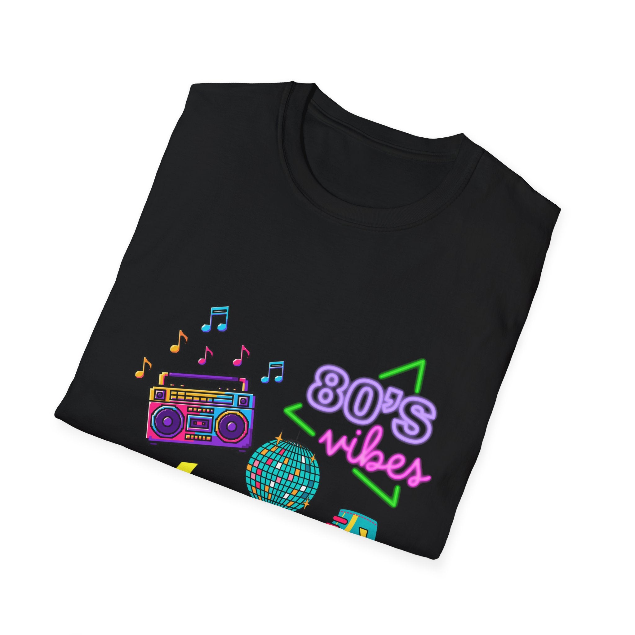 80s vibes trendy black T-shirt